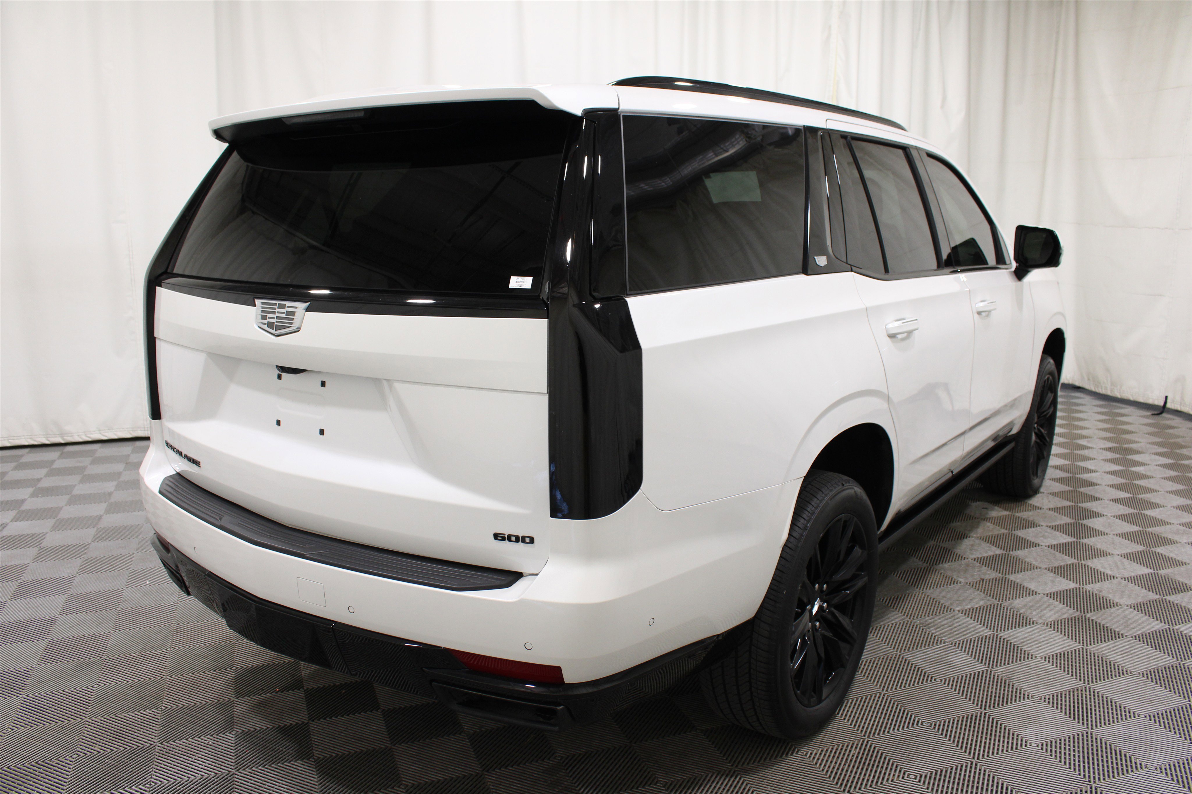 Used 2024 Crystal White Tricoat Cadillac 4WD Sport image 35