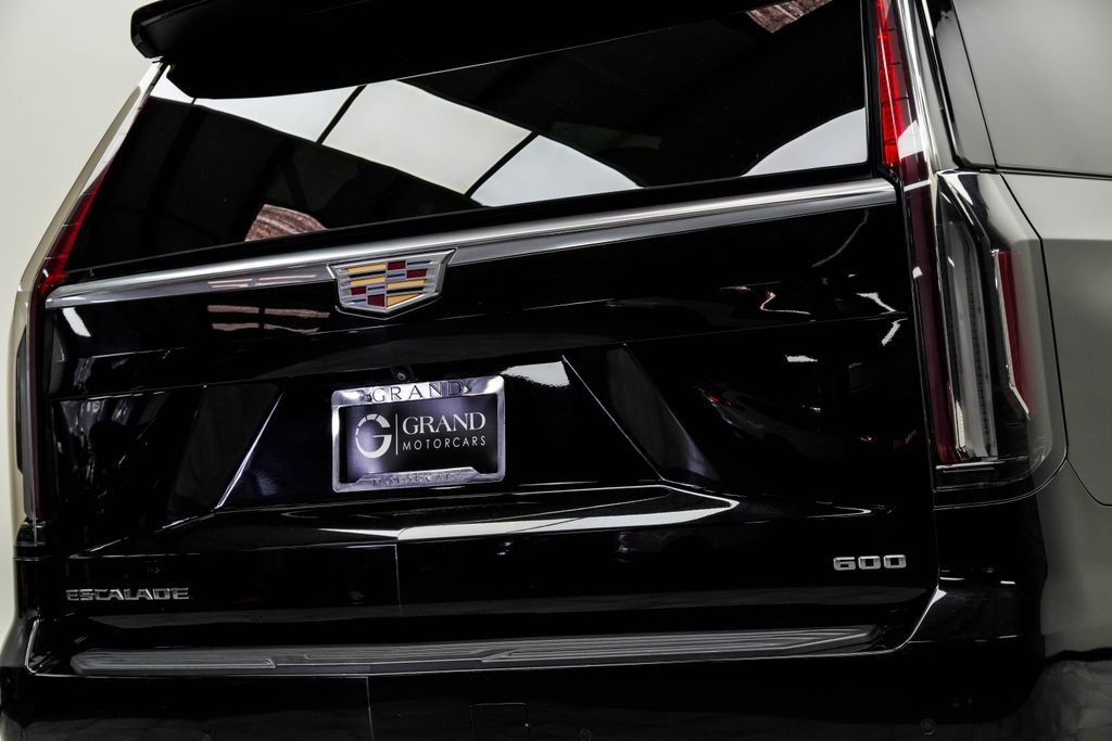 Used 2021 Black Cadillac Luxury image 13