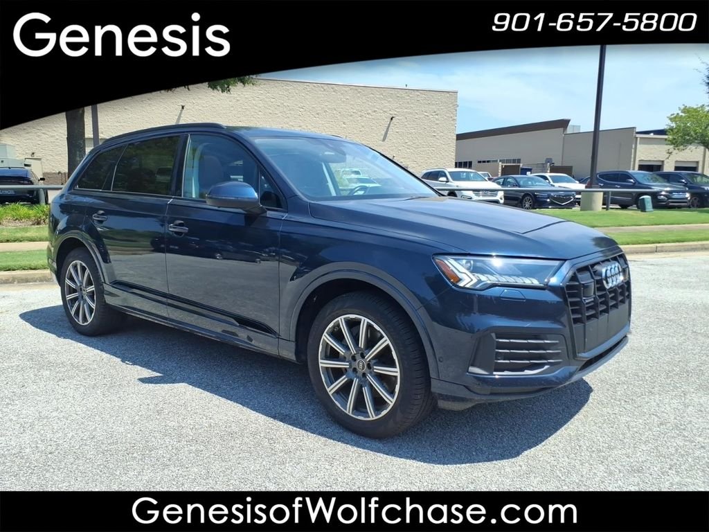 Used 2024  Audi 45 Premium Plus image 7