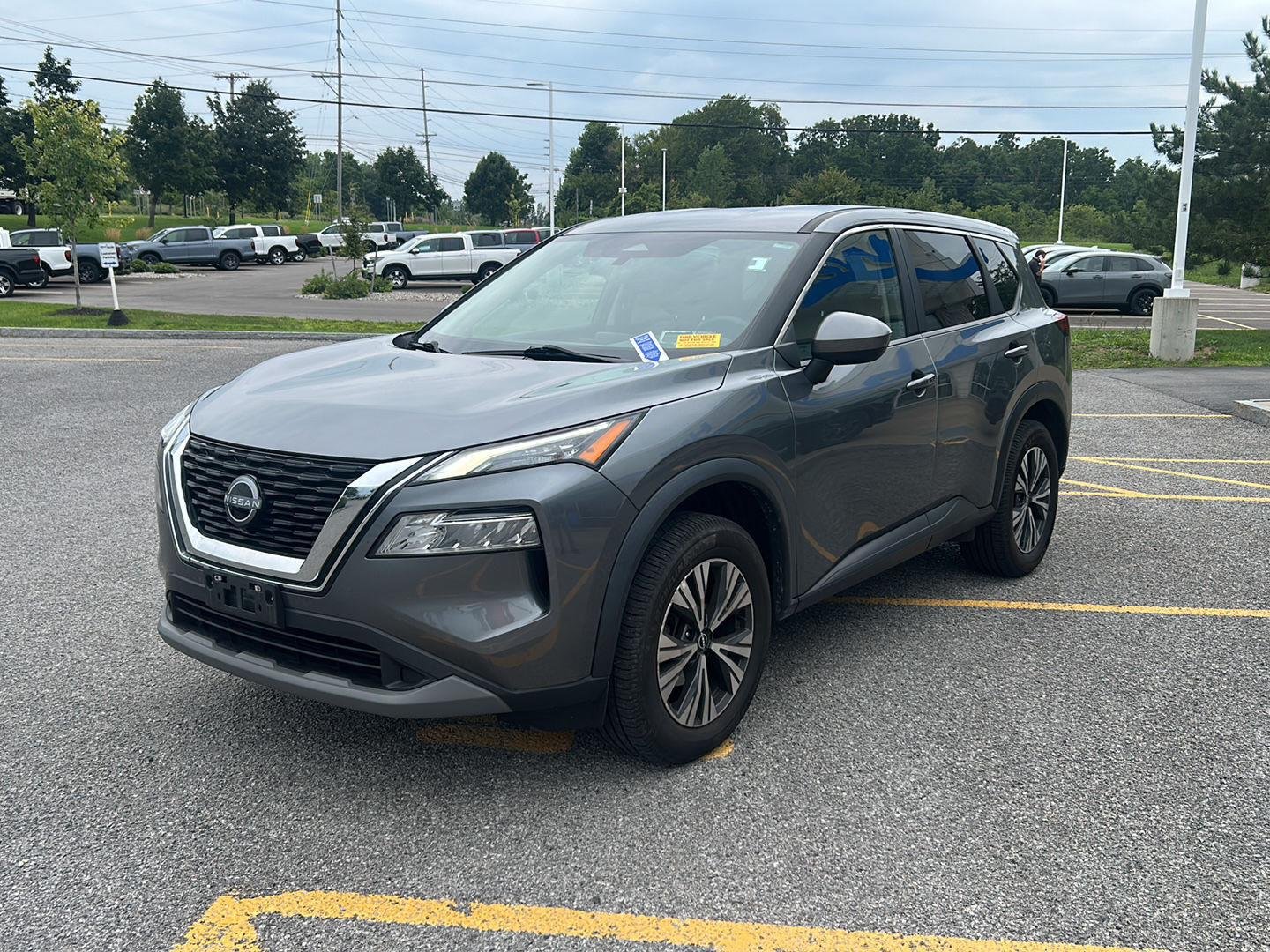 Used 2023 Gun Metallic Nissan SV image 21