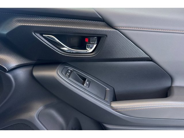 New 2026 CRYSTAL WHITE PEARL Subaru Limited Hybrid image 21