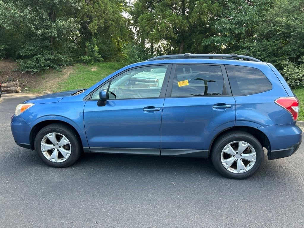 Used 2015 Blue Subaru 2.5i Premium image 7