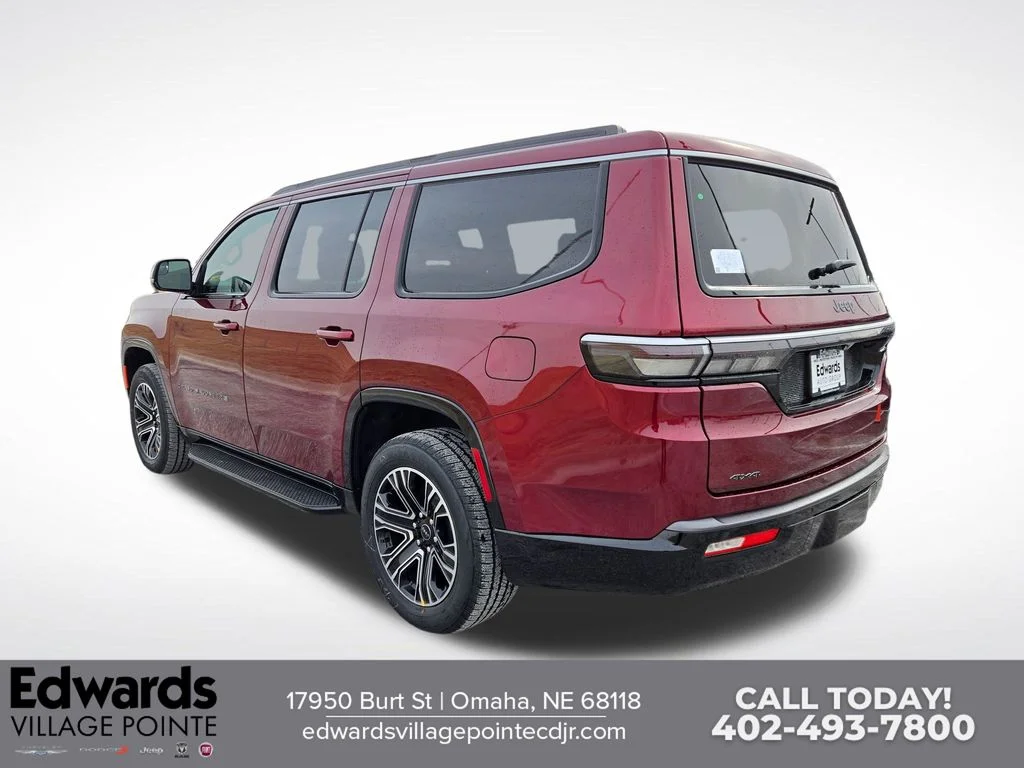 New 2026 Velvet Red Pearl-Coat Exterior Paint Jeep  image 5