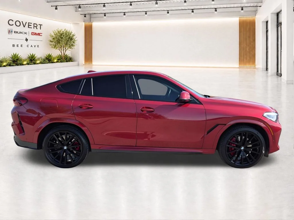Used 2021 Red BMW xDrive40i image 21