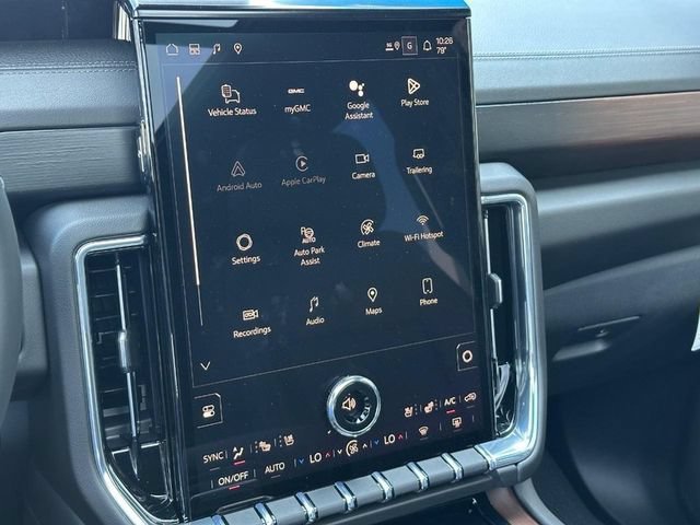 2026 GMC Yukon Denali - Photo 14