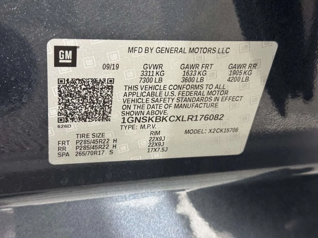 Used 2020 Gray Chevrolet LT image 16