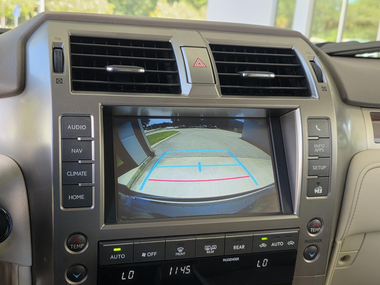 Used 2017 Silver Lexus 460 image 16