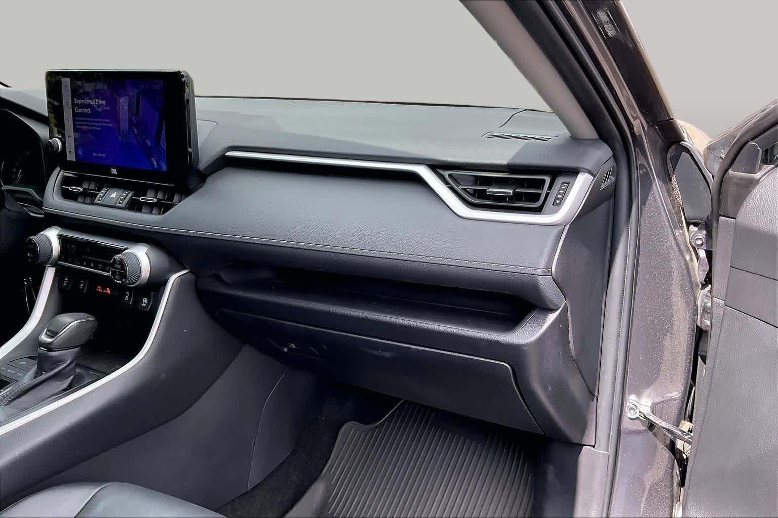 Used 2024 Magnetic Gray Metallic Toyota XLE Premium image 18