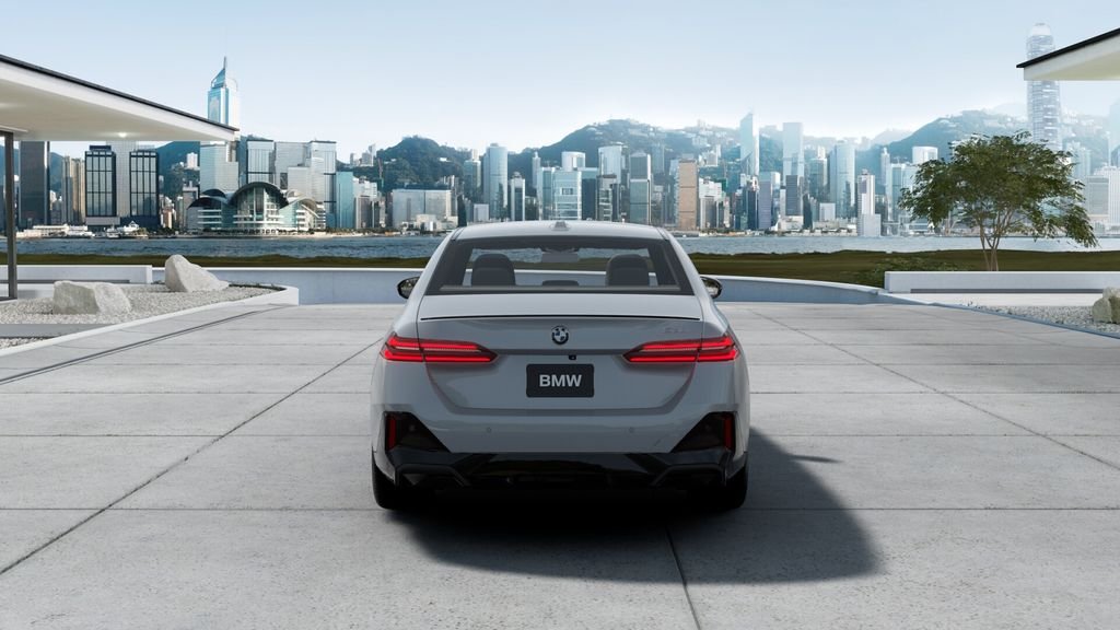 New 2027 Brooklyn Grey Metallic BMW 530i image 29