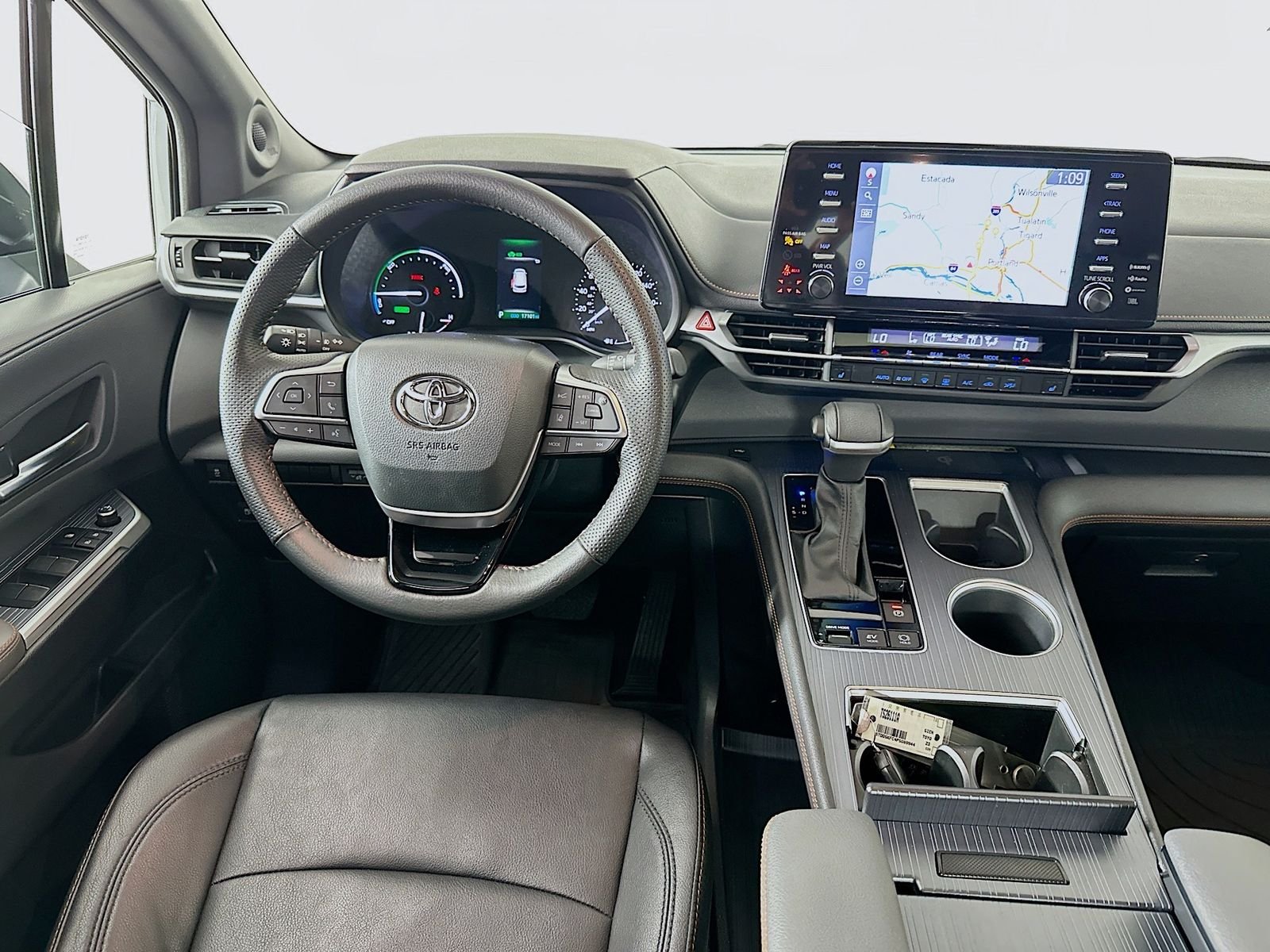 Used 2023 Cement Toyota XSE image 24