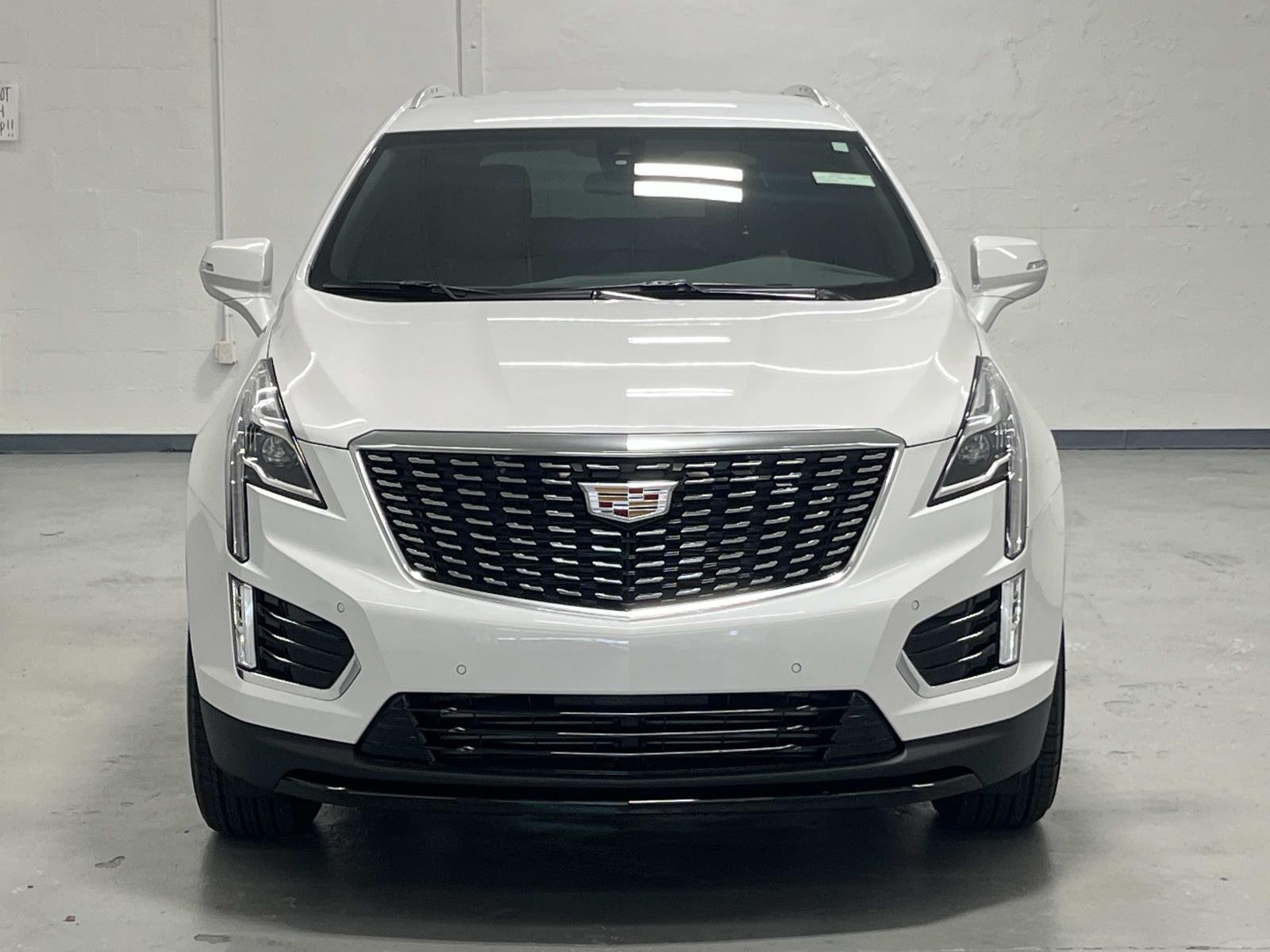 New 2026 Crystal White Tricoat Cadillac Luxury image 3