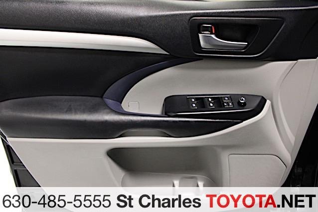 Certified Used 2018 MIDNIGHT BLACK METALLIC Toyota  image 14