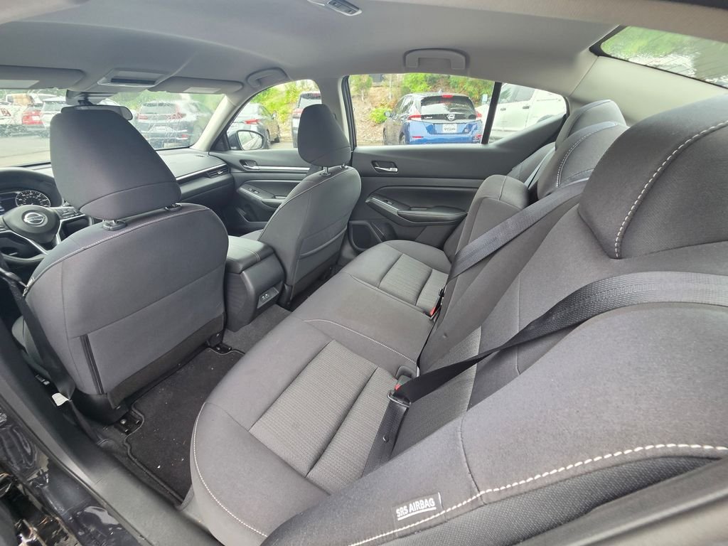 Used 2022 Blue Nissan 2.5 SV image 15