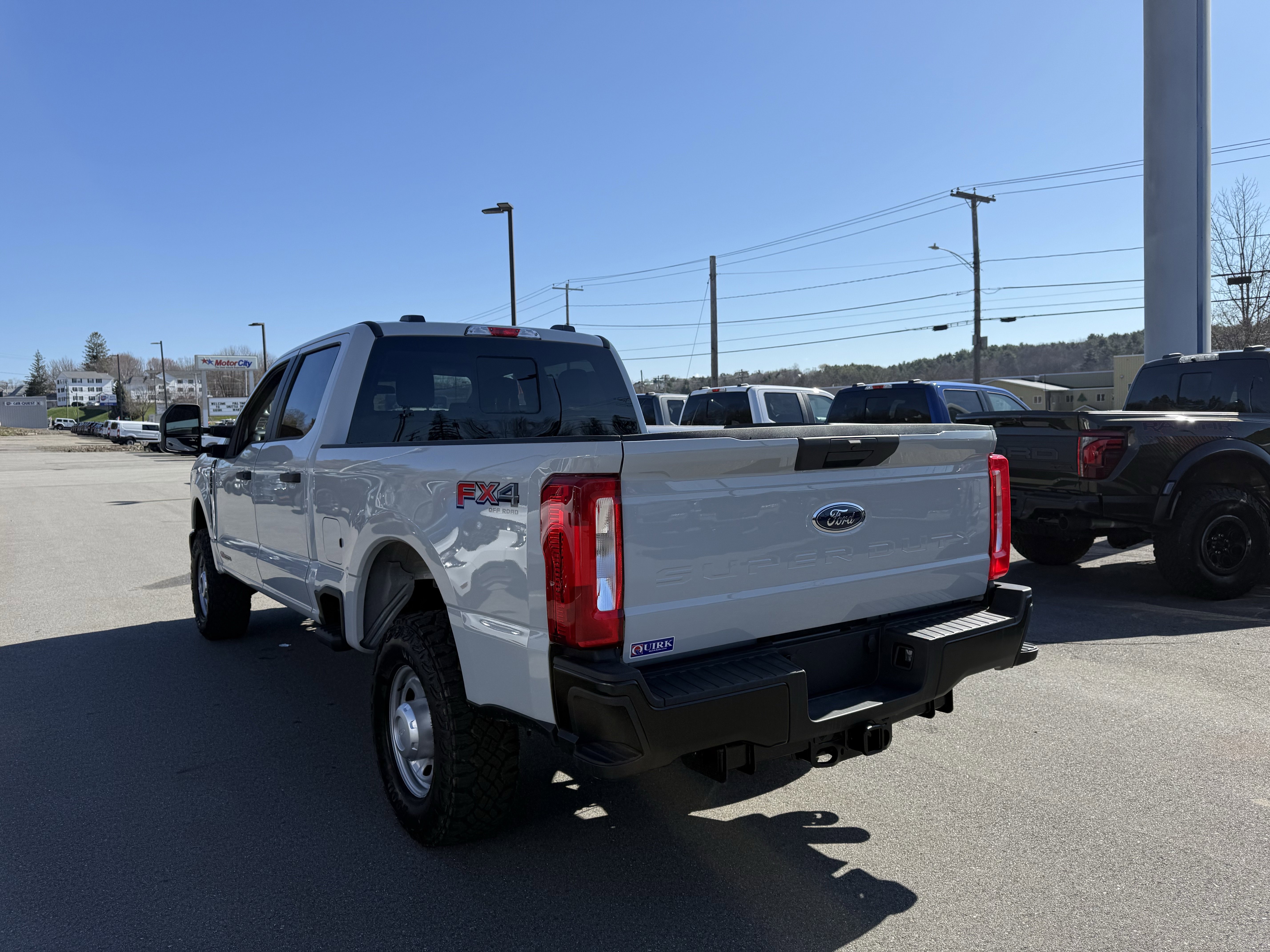 New 2026 Avalanche Ford XL image 9