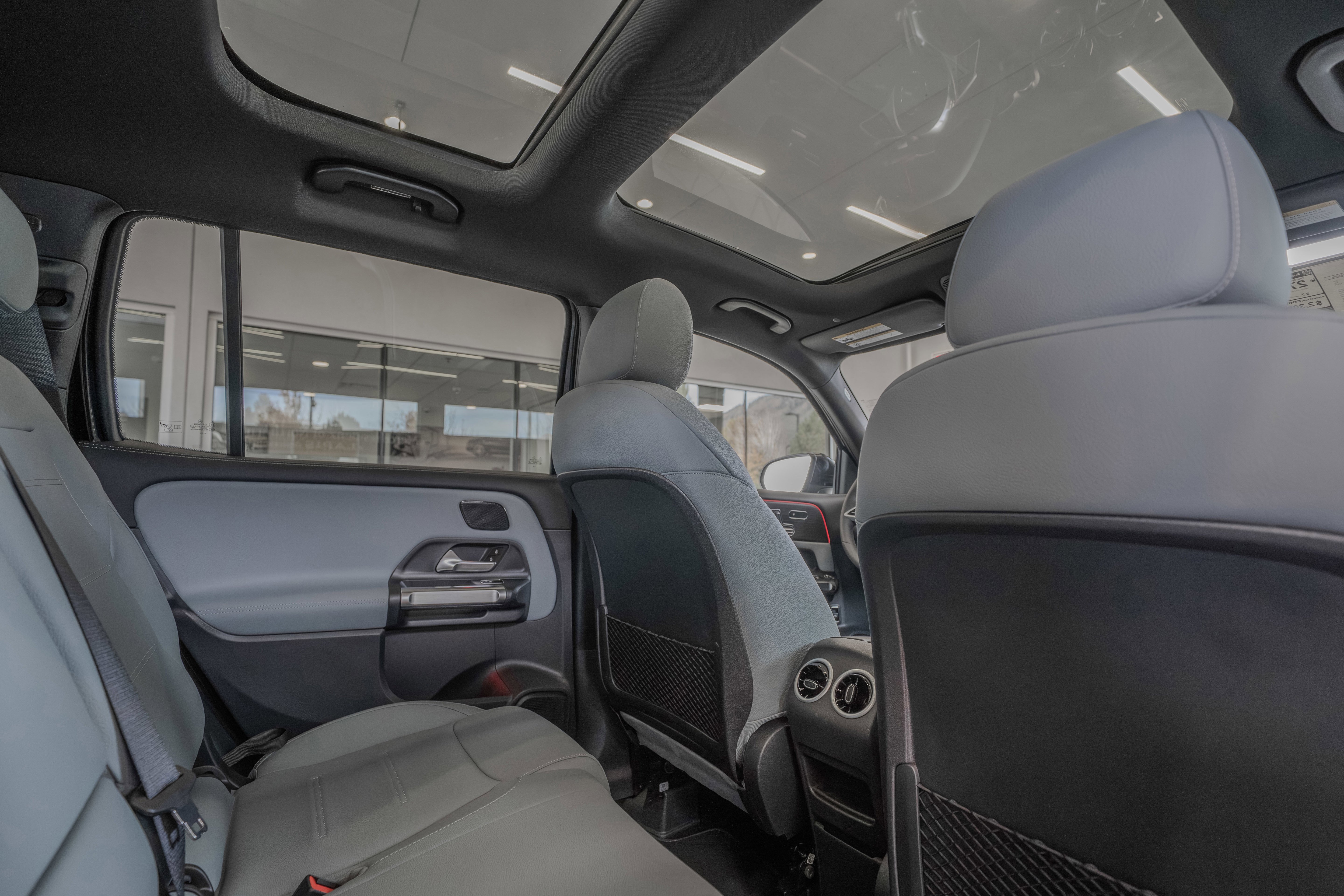 New 2026 Night Black Mercedes-Benz GLB 250 image 64