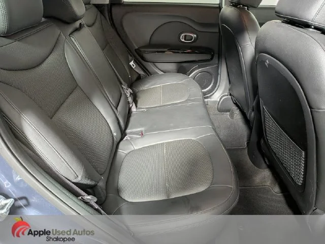 Used 2016 Blue Kia Exclaim image 35