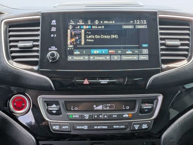 Used 2019 Modern Steel Metallic Honda Touring image 20