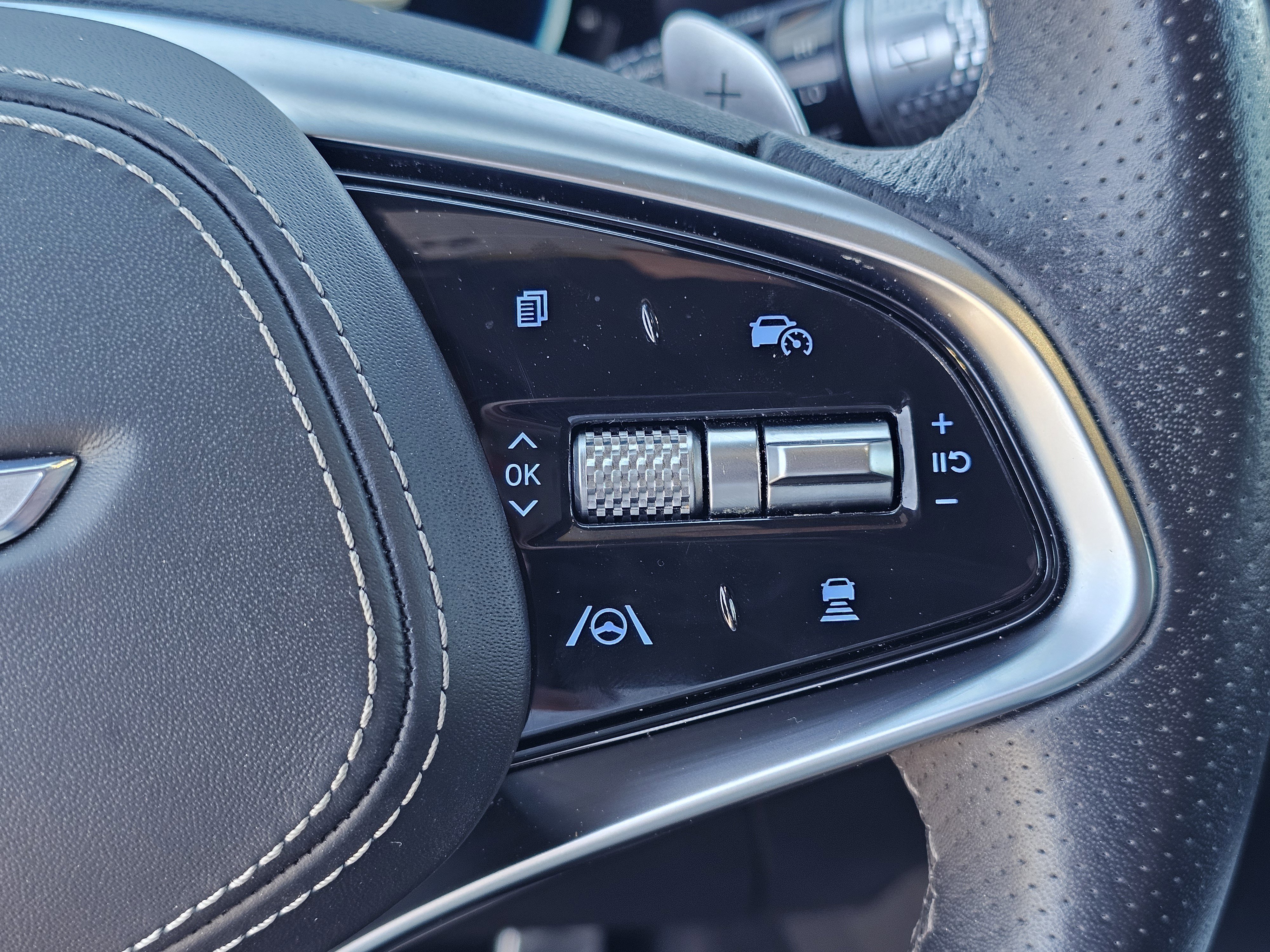 2022 GENESIS GV70 Sport - Photo 21