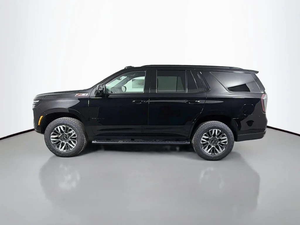 2026 Chevrolet Tahoe Z71 - Photo 9