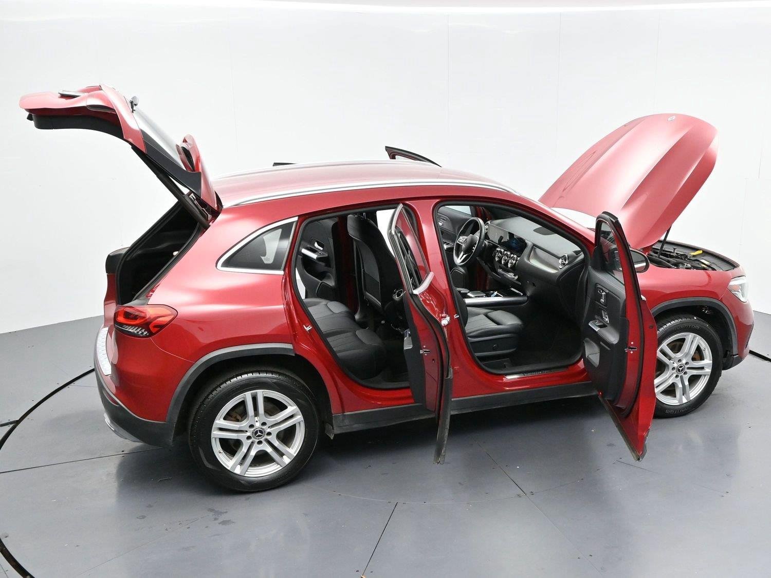 Used 2021 Patagonia Red Metallic Mercedes-Benz GLA 250 image 40