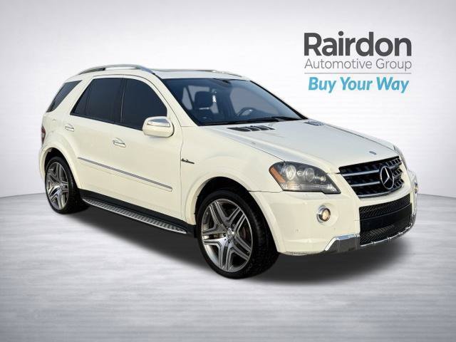 Used 2010 Arctic White Mercedes-Benz ML 63 AMG® image 1