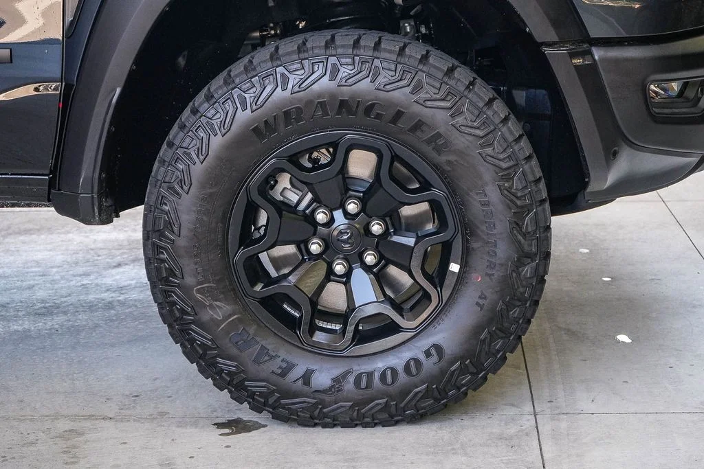 New 2026 Forged Blue Metallic Exterior Paint RAM RHO image 10