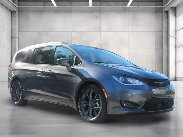2019 Chrysler Pacifica Touring Plus