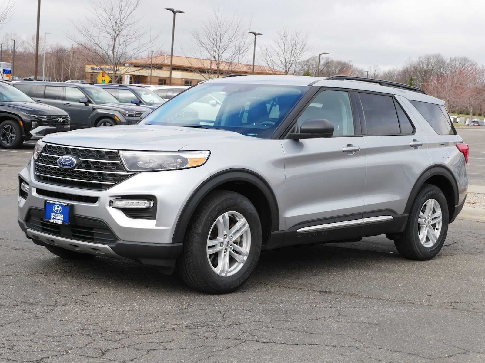 Used 2023 Ford Explorer XLT with VIN 1FMSK8DH7PGA98863 for sale in Mankato, Minnesota