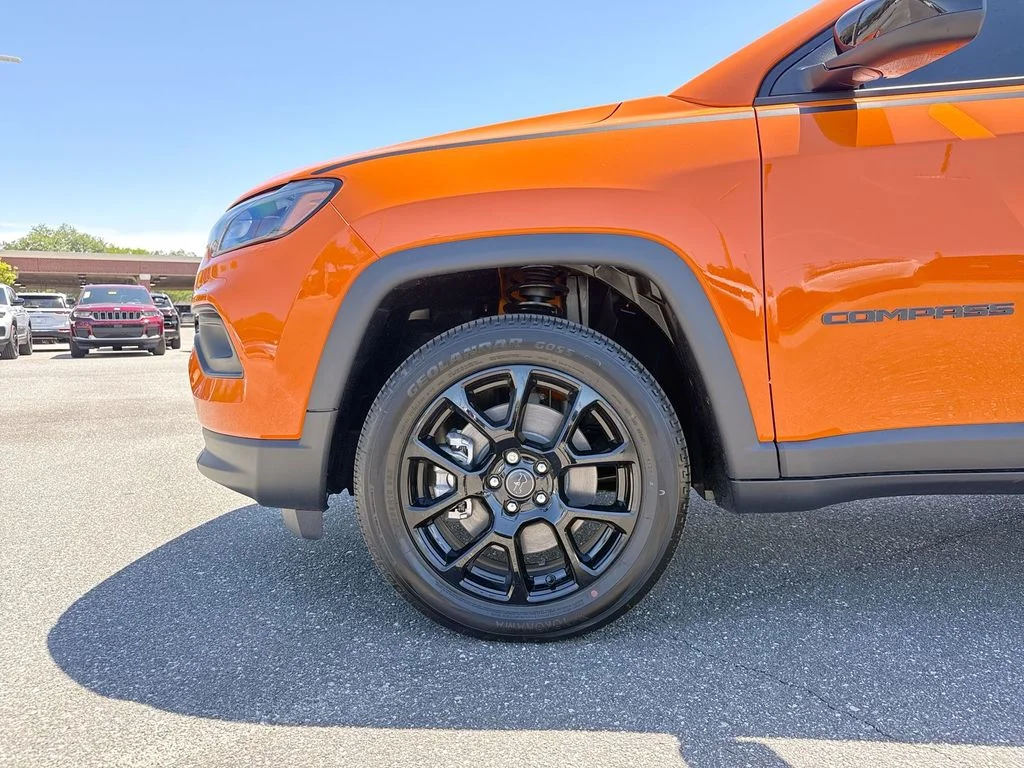 New 2026 Joose Exterior Paint Jeep Latitude image 9
