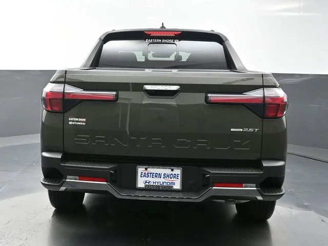 Used 2025 Green Hyundai Limited image 6