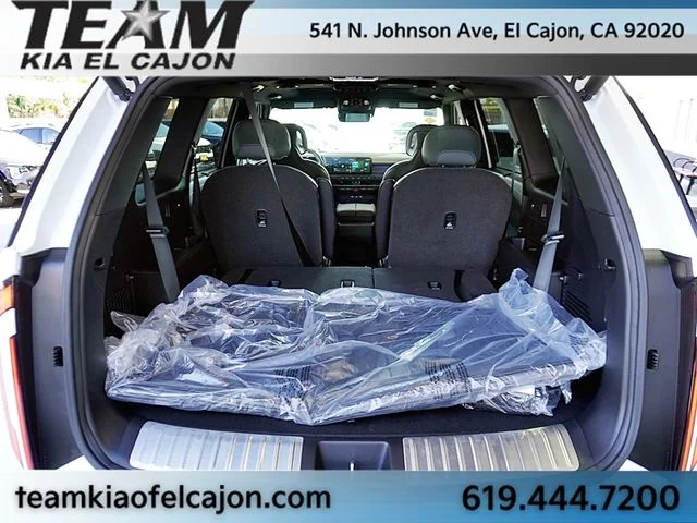 New 2027 White Kia X-Line SX image 17