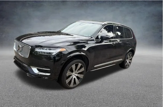 Certified Used 2023 Black Volvo Ultimate image 3