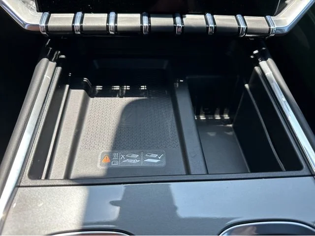 2025 GMC Acadia Elevation - Photo 20