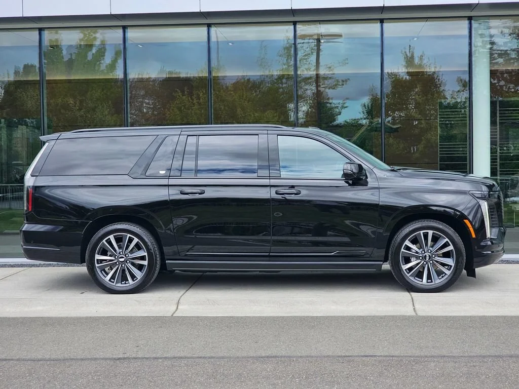 Certified Used 2026 Black Raven Cadillac Sport image 6