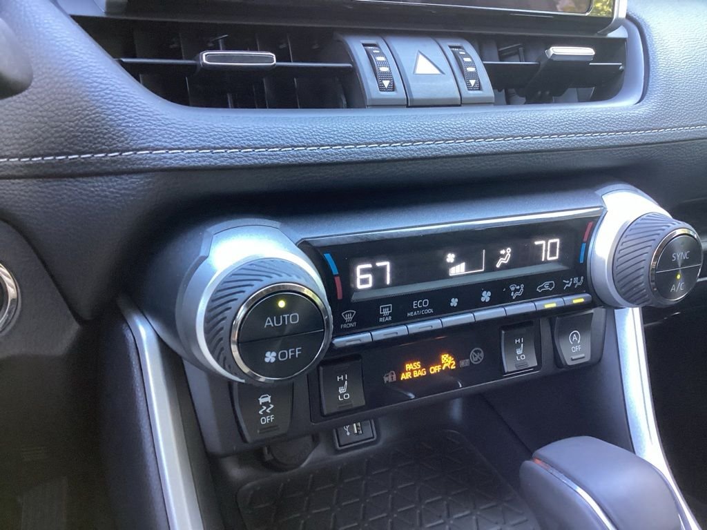 Certified Used 2025 Silver Toyota XLE Premium image 17