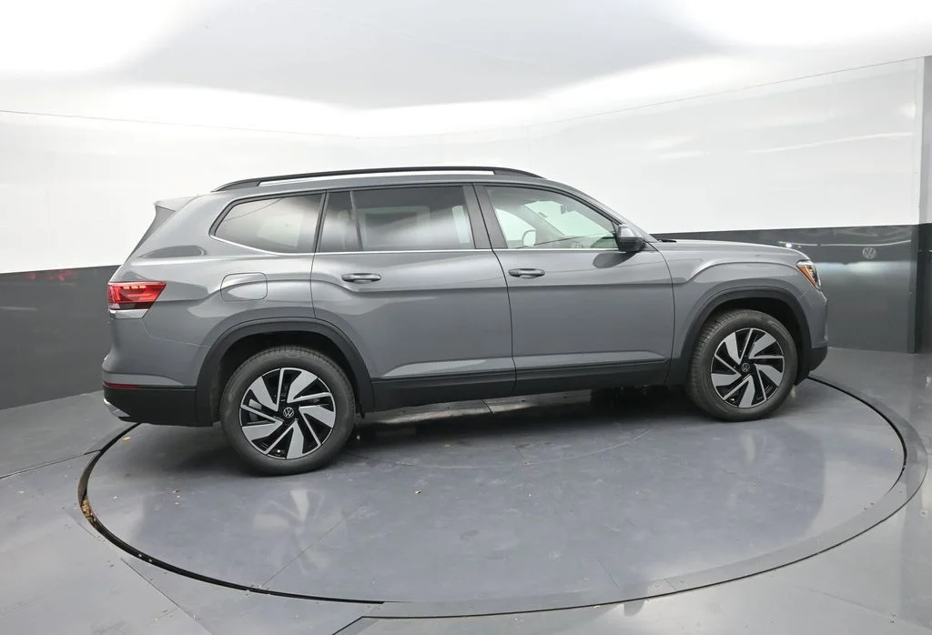 New 2026  Volkswagen 2.0T SE w/Technology image 11
