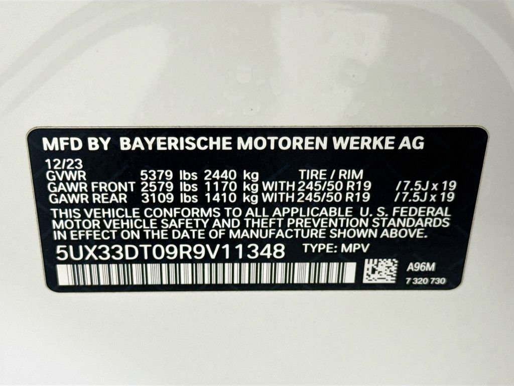 Used 2024 White BMW xDrive30i image 34