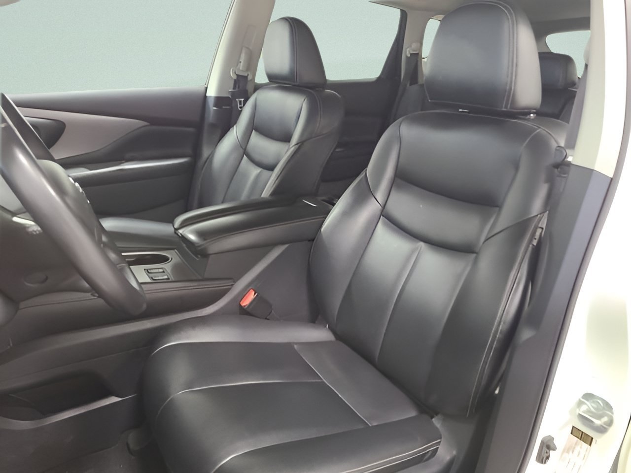 Used 2022 Pearl White Tricoat Nissan SV image 19