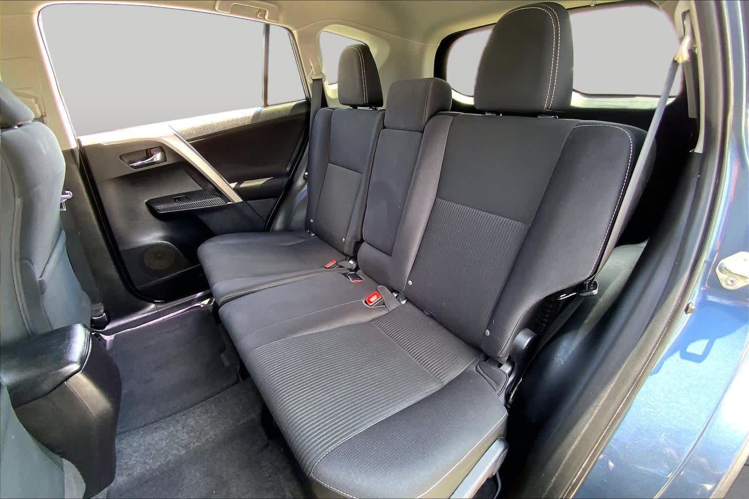 Used 2014 Shoreline Blue Metallic Toyota XLE image 20