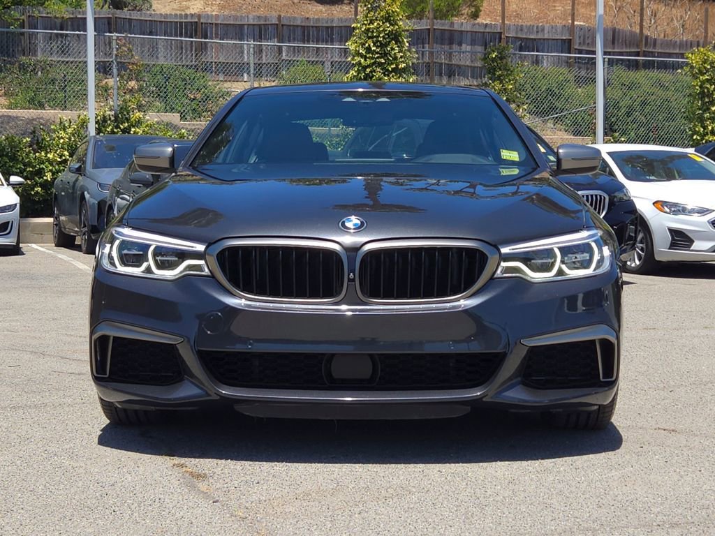 Used 2018 Dark Graphite Metallic BMW M550i xDrive image 2