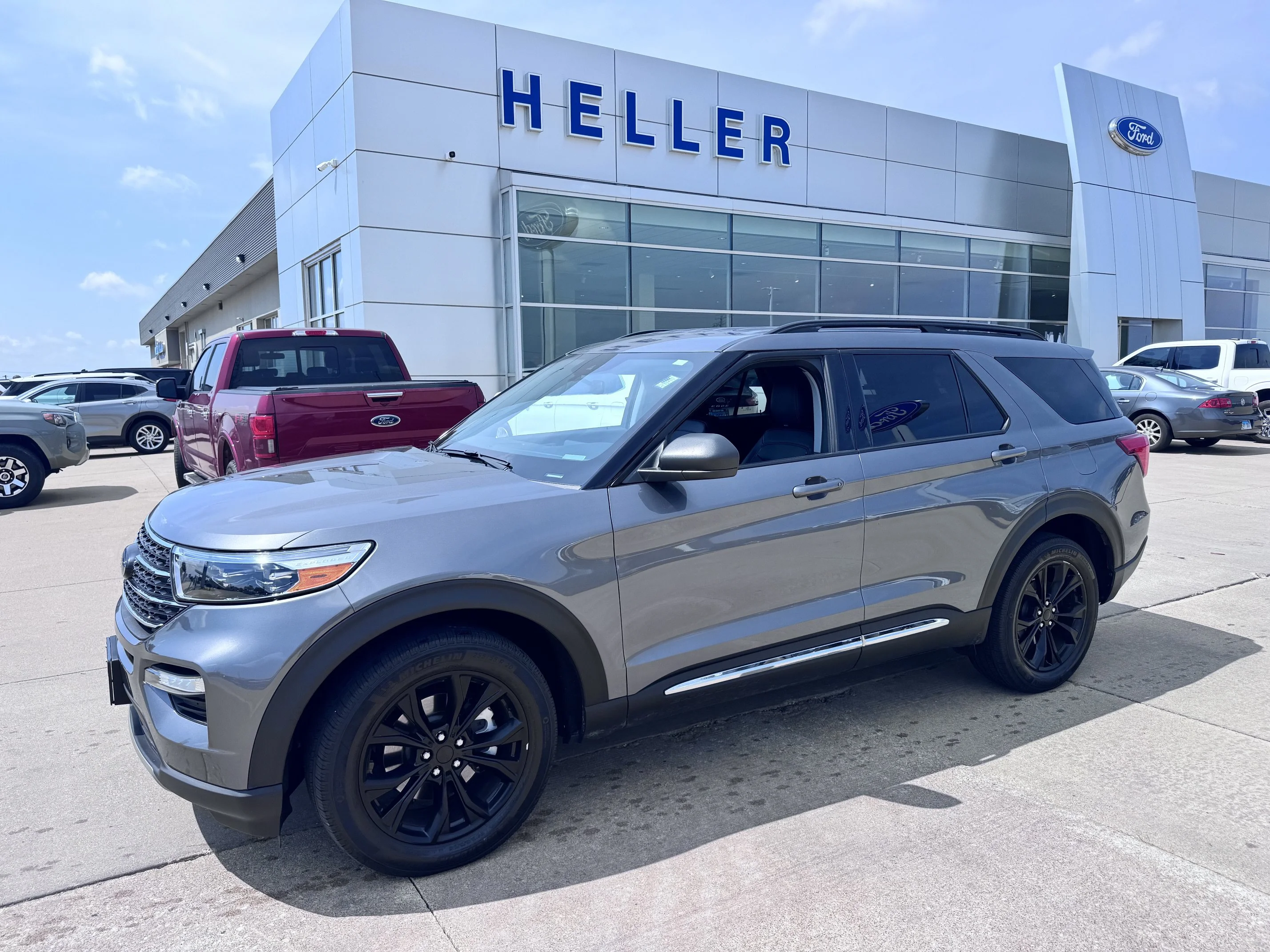 Used 2023 Carbonized Gray Metallic Ford XLT image 3