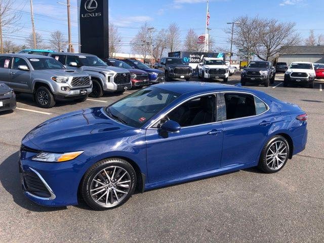 Certified Used 2023 RESERVOIR BLUE Toyota  image 36