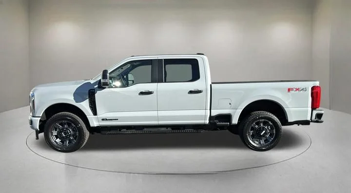 New 2026 Avalanche Ford F-250® XL image 3