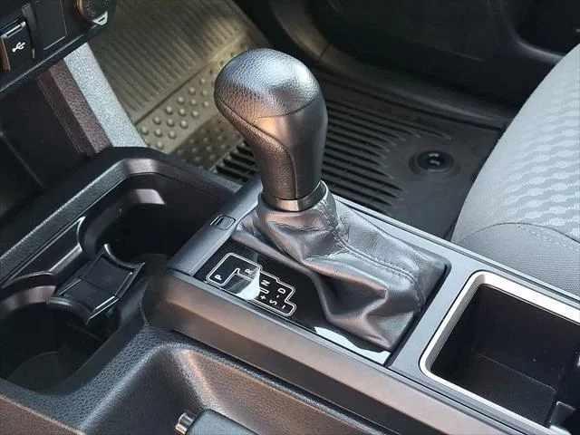 Certified Used 2023 ICE CAP Toyota  image 17