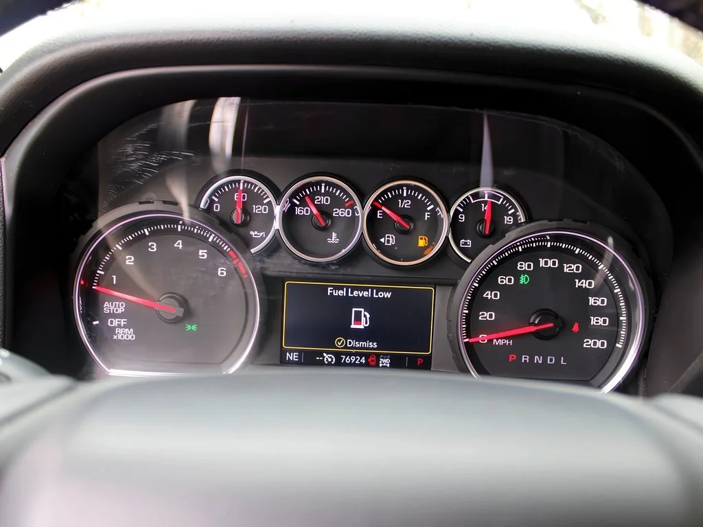 Used 2021 Summit White Chevrolet LT Trail Boss image 18
