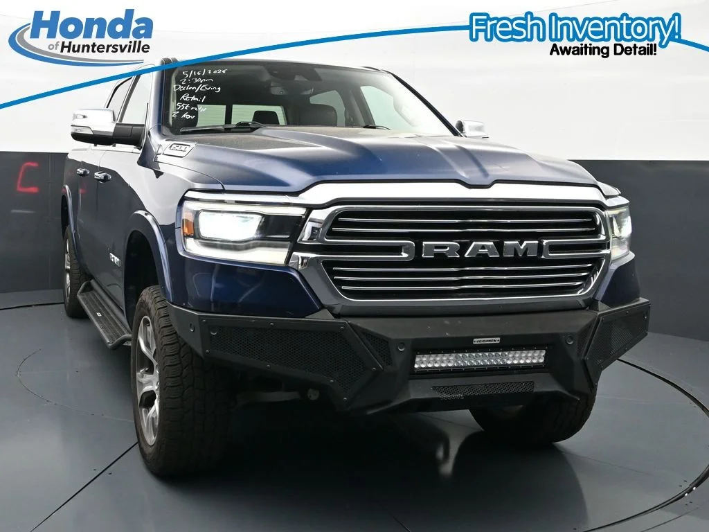 2022 RAM 1500 Laramie 4x4 Crew Cab 5'7's photo