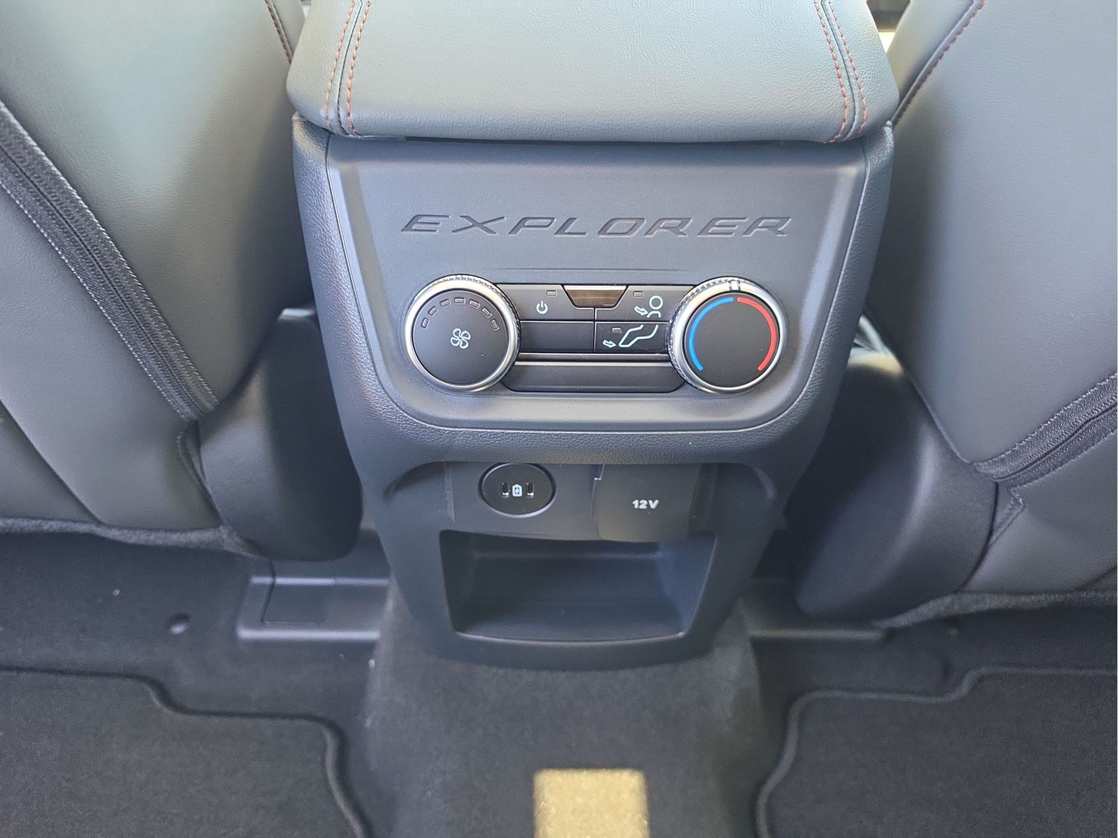 New 2026 Agate Black Metallic Ford Active image 15