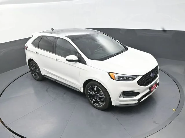 Used 2023 White Ford ST image 27