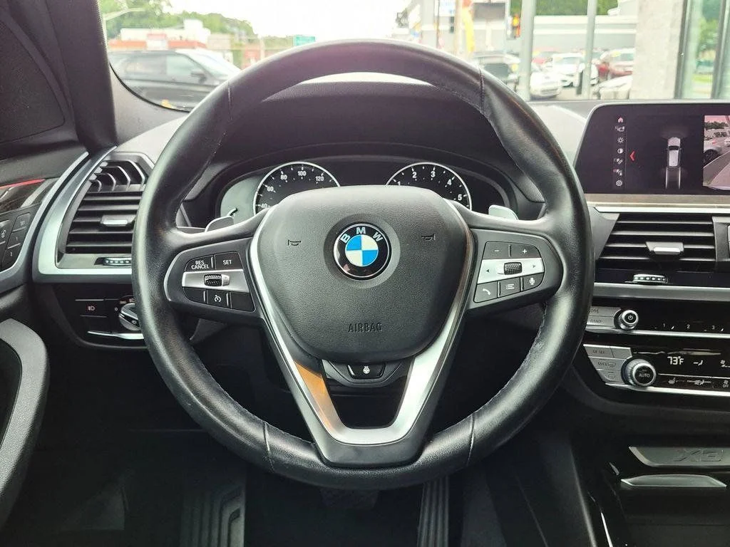 Used 2020 Silver BMW xDrive30i image 15