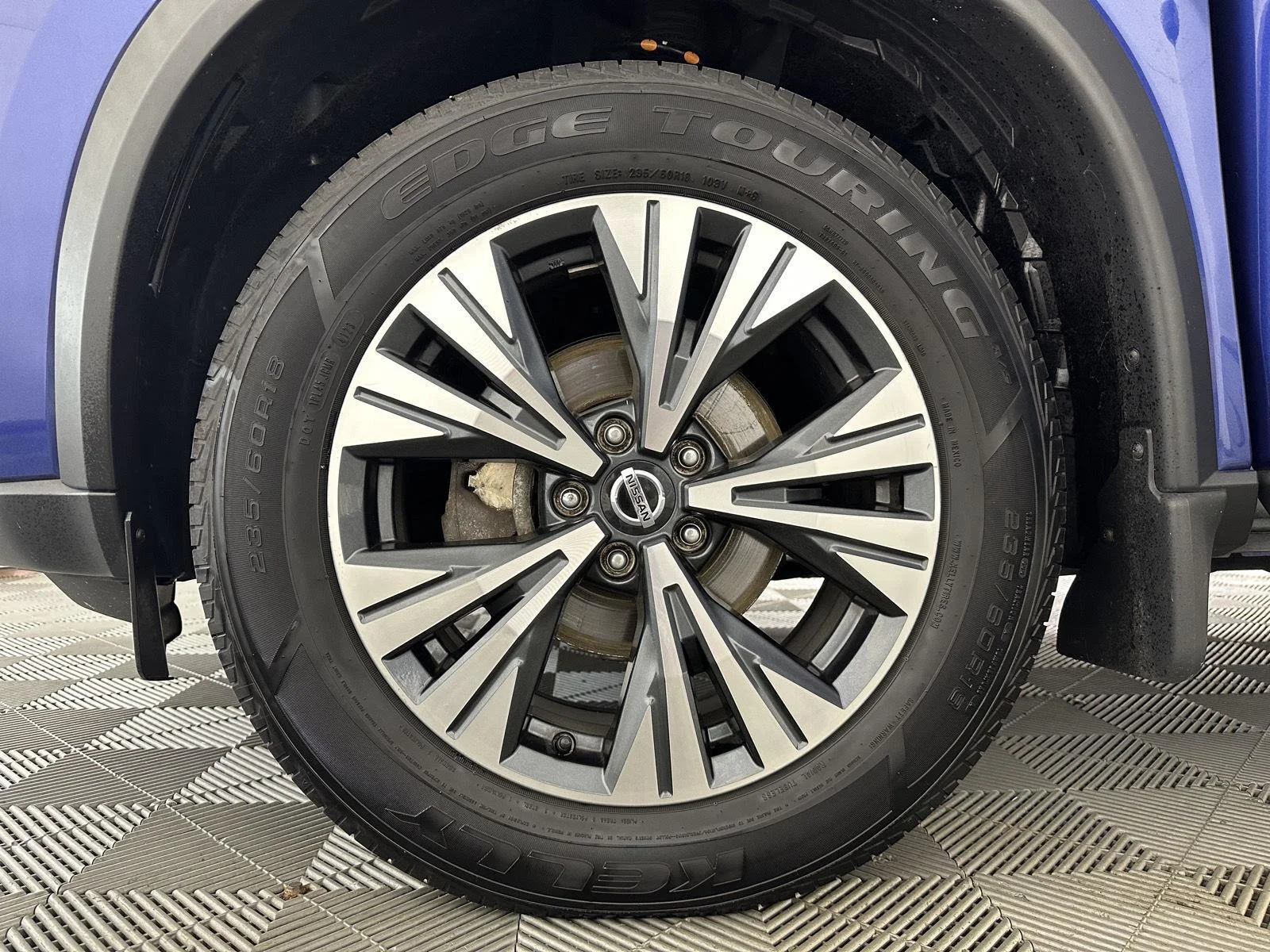 Used 2021 Caspian Blue Metallic Nissan SV image 20